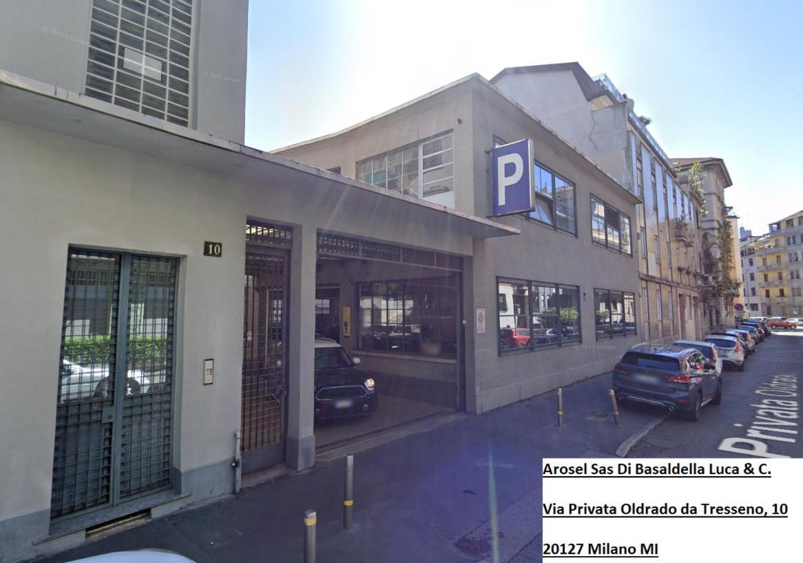 New Modern Flat 10 Minutes Walk From Station * Milaan